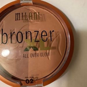 Milani XL bronzer
